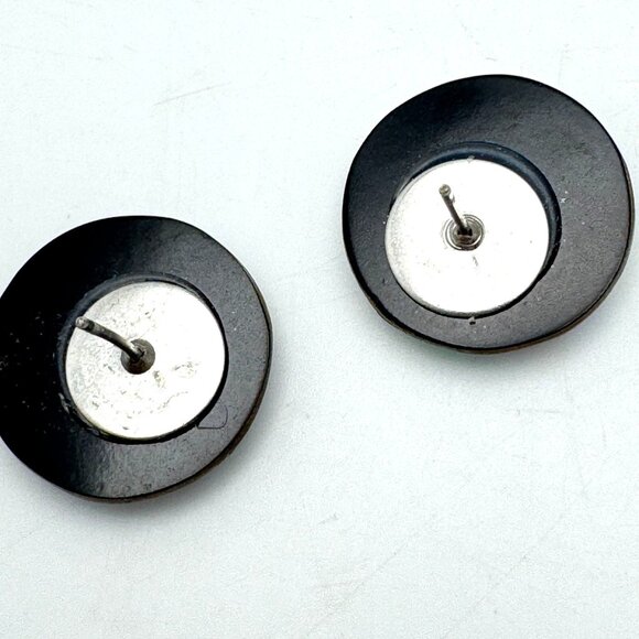 Abalone Shell Round Circle Stud Earrings 5/8 Inch Diameter Vibrant - Picture 5 of 6